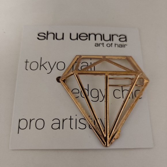 2/$20 NWT Shu Uemura "diamond" 💎 hair clip - Picture 4 of 7